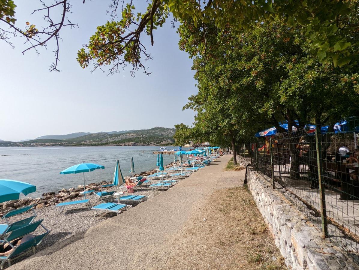 Apartments Klenovica Jadranka Cacic المظهر الخارجي الصورة